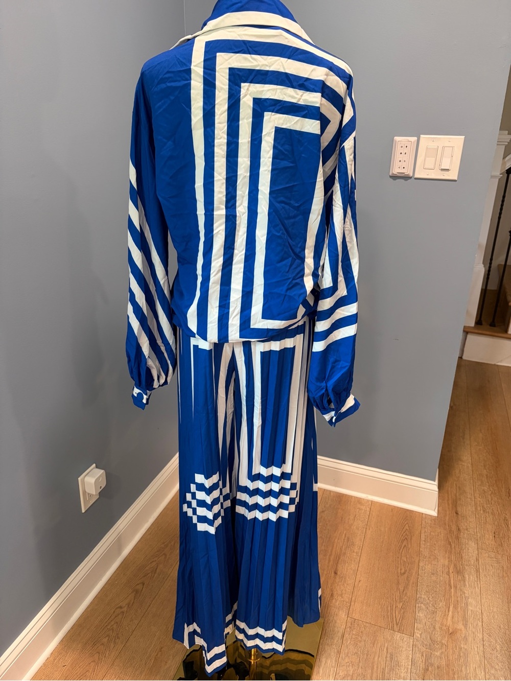 Commense Blue & White Geometric Matching Set NWT Medium - Picture 7 of 12